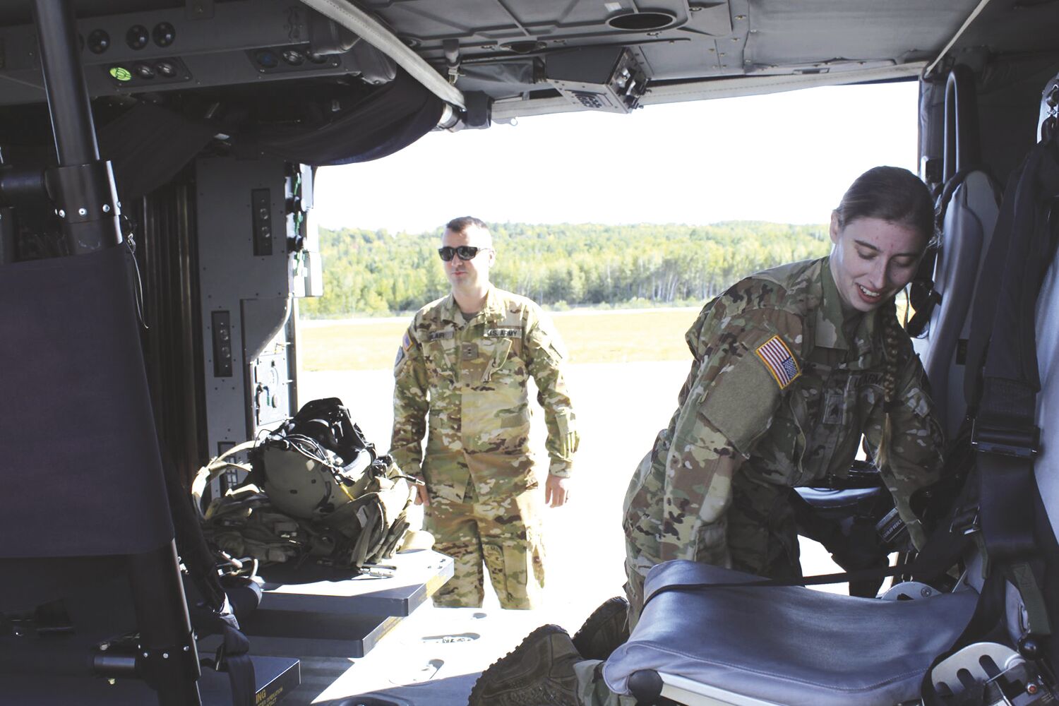 Milan residents turn out to see Black Hawk, hear Guard's plans